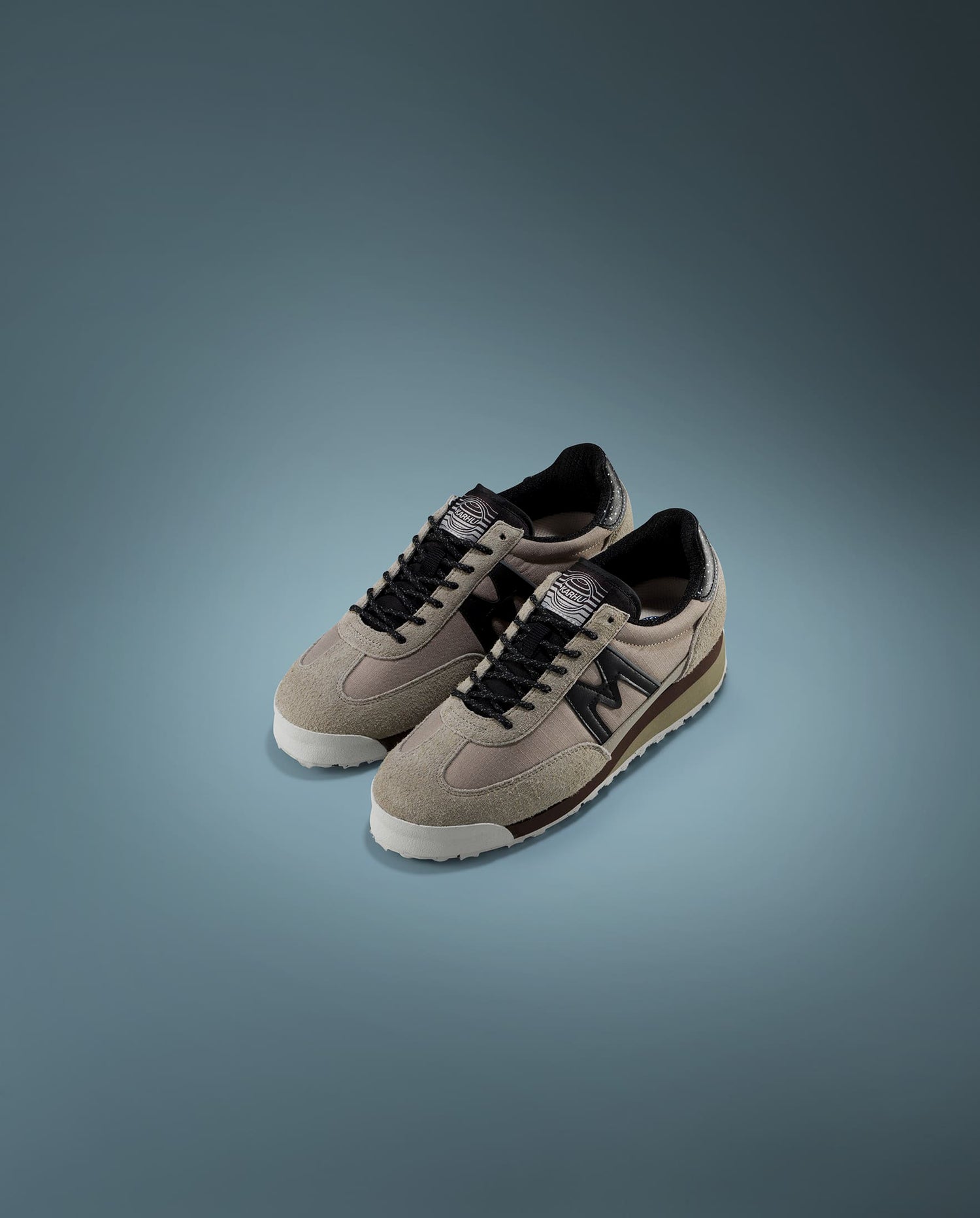 Karhu-Mestari-Control-Vintage-Kakhi-Caviar-F840014-featured_03